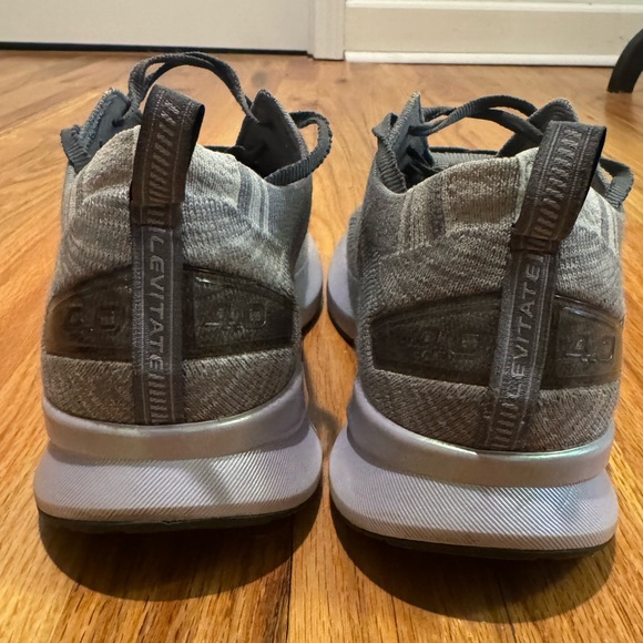 BROOKS Levitate 4 Running Shoes Size 9.5 - Picture 6 of 15